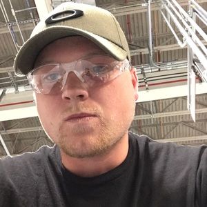 Meet your Posher, Max